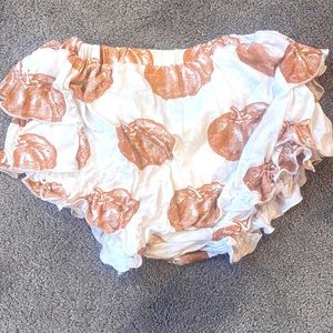 Kate Quinn pumpkin ruffle bloomers